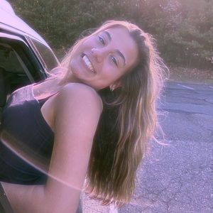 Meet your Posher, Libby